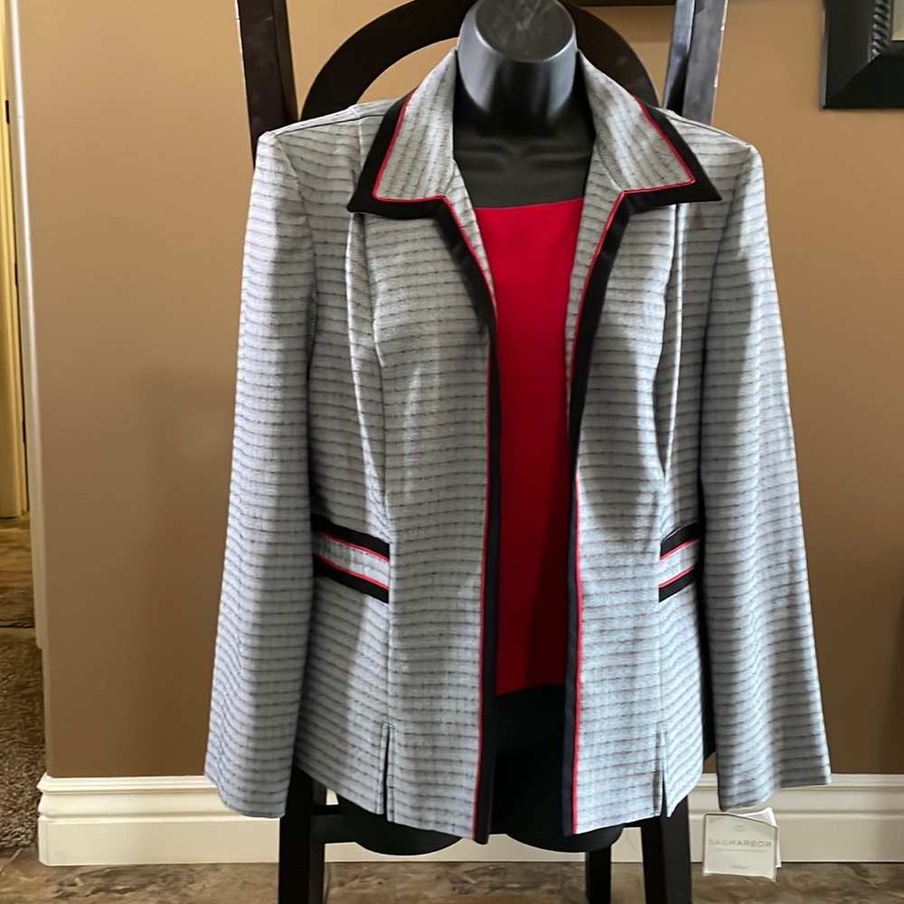 SagHarbor business suit.  Never worn.  Size10